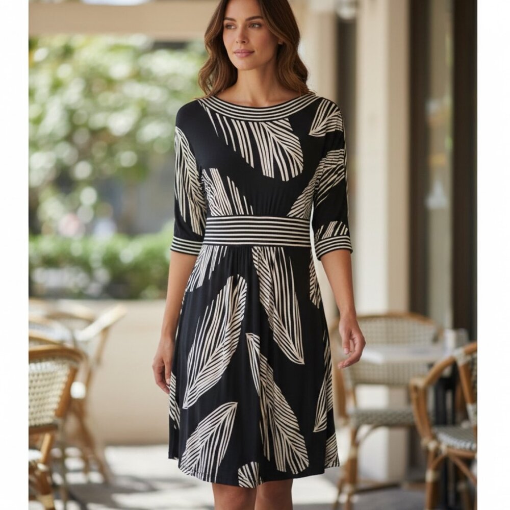 BCBGMaxazria Black & Cream Palm Frans Stretch Shift Dress Women's Size M